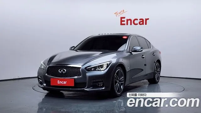 Infiniti Q50