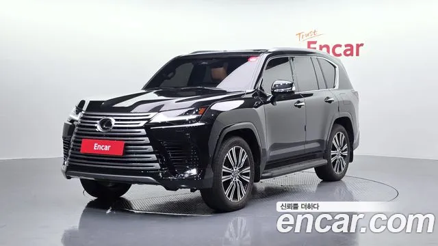 Lexus LX