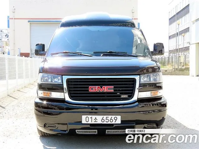 Chevrolet Express Van