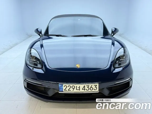 Porsche 718