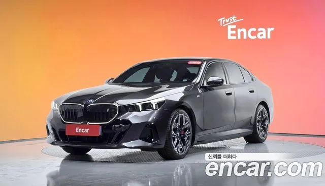 BMW i5