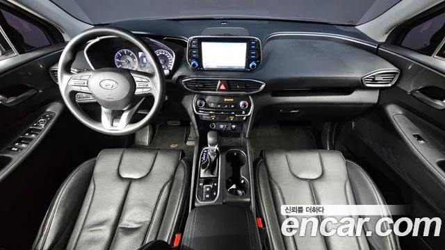 Hyundai Santa Fe — интерьер