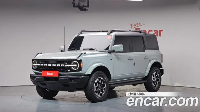 Ford Bronco
