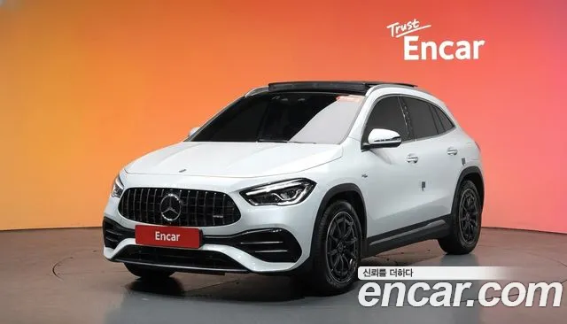 Mercedes-Benz GLA-класс