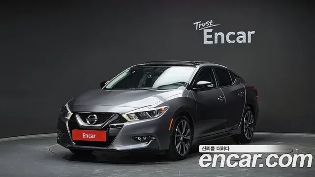 Nissan Maxima