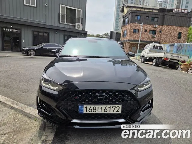 Hyundai Veloster