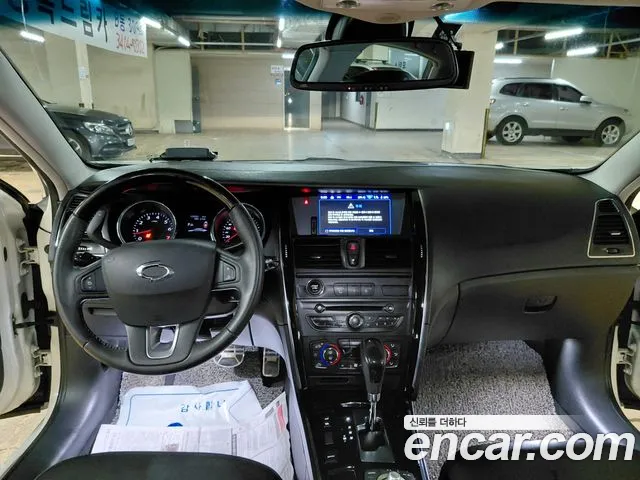 Renault Korea SM7 — интерьер