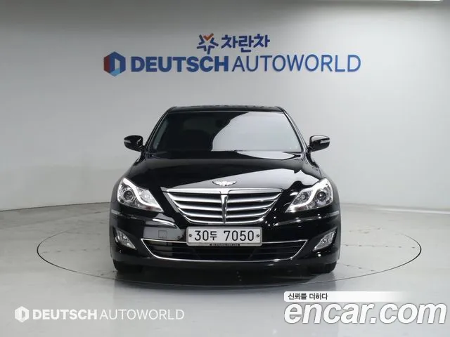 Hyundai Genesis