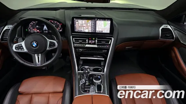 BMW 8 серия — интерьер