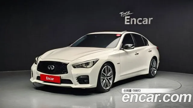 Infiniti Q50