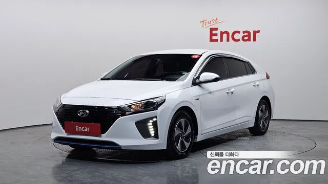 Hyundai Ioniq