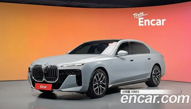 BMW 7 серия