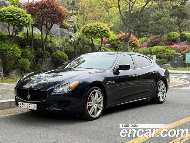 Maserati Quattroporte