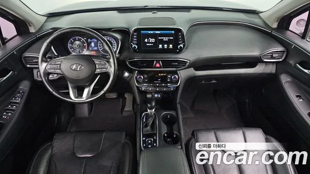 Hyundai Santa Fe — интерьер