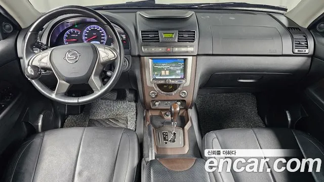 KG Mobility Rexton — интерьер