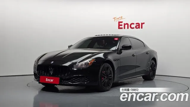 Maserati Quattroporte