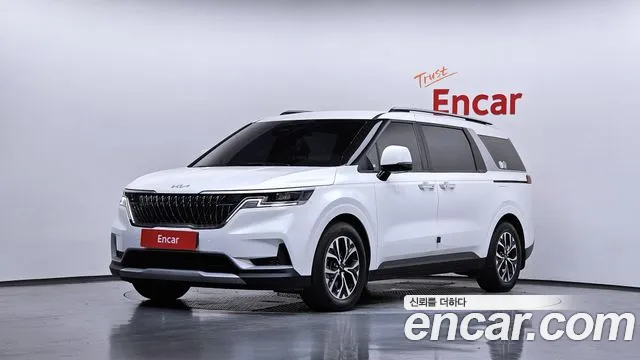 Kia Carnival — экстерьер