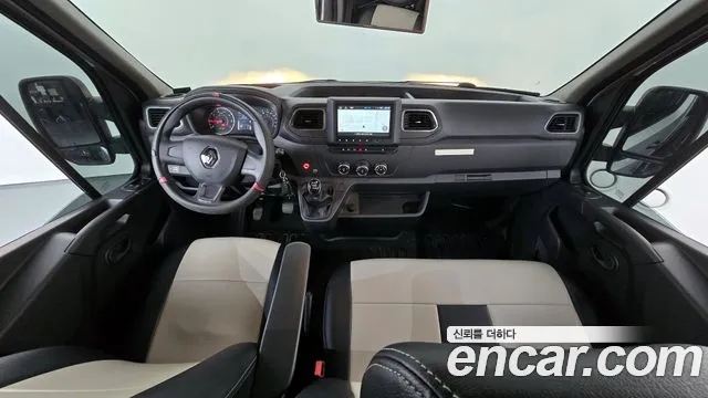 Renault Korea Master — интерьер