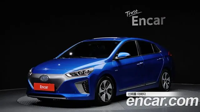 Hyundai Ioniq
