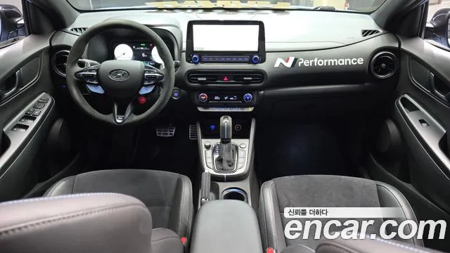 Hyundai Kona — интерьер