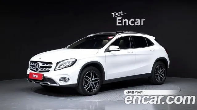 Mercedes-Benz GLA-класс