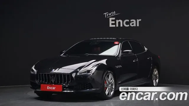 Maserati Quattroporte