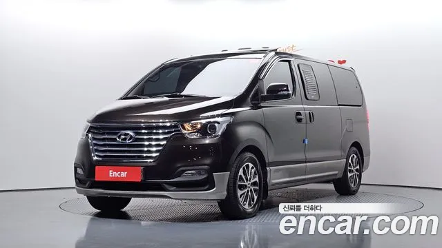 Hyundai Starex