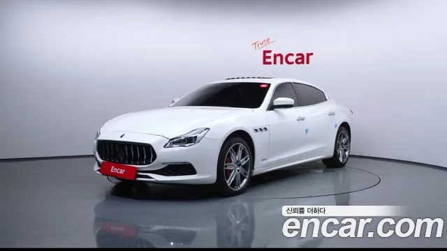 Maserati Quattroporte