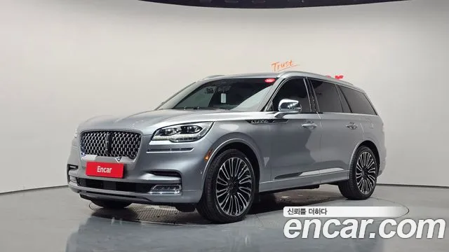 Lincoln Aviator