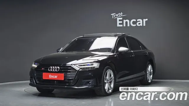 Audi S8