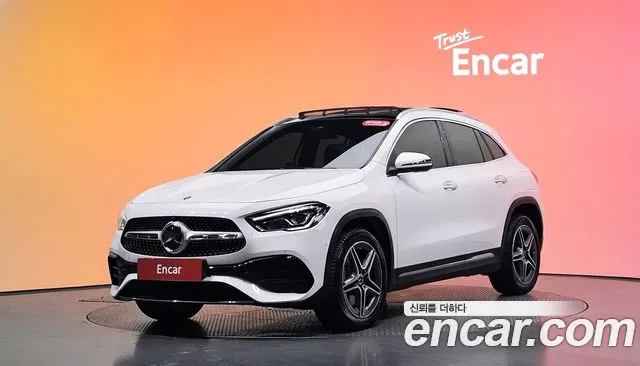 Mercedes-Benz GLA-класс