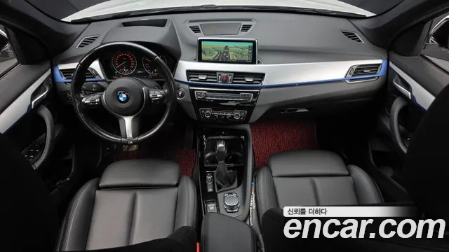 BMW X1 — интерьер
