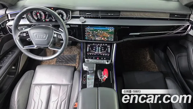 Audi A8 — интерьер