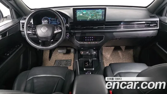 KG Mobility Rexton — интерьер