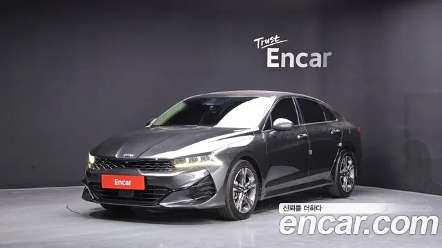 Kia K5 — экстерьер