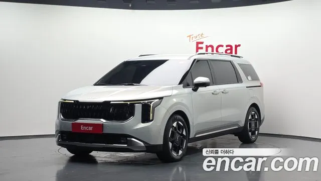 Kia Carnival — экстерьер