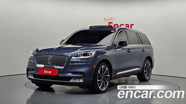 Lincoln Aviator