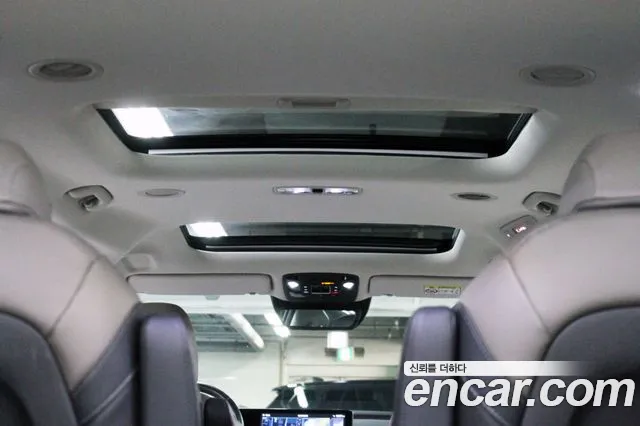 Kia Carnival — экстерьер