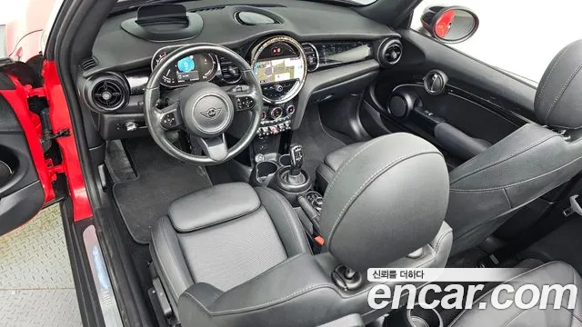 MINI Cooper Convertible — интерьер
