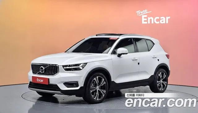 Volvo XC40