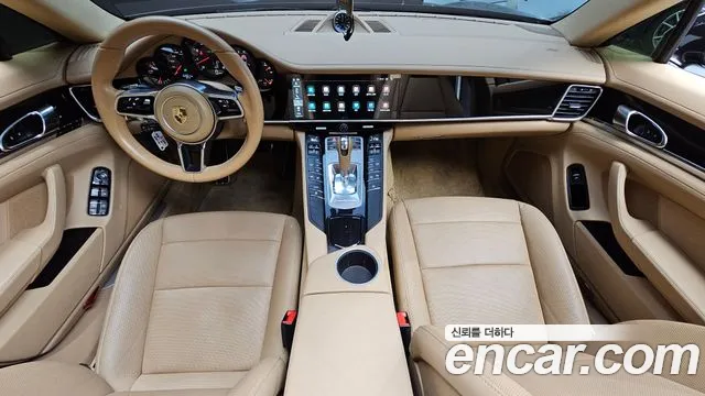 Porsche Panamera — интерьер