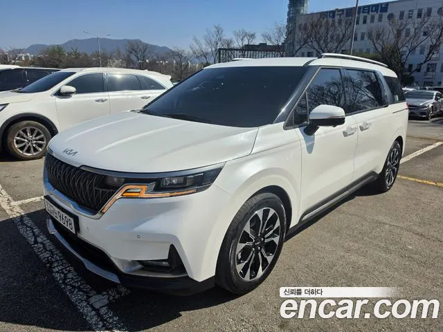 Kia Carnival — экстерьер