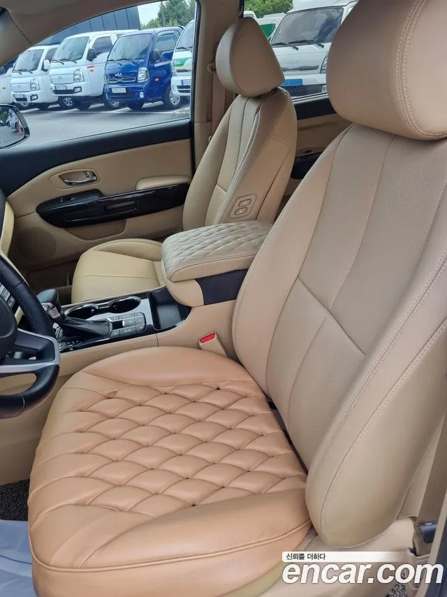 Kia Carnival — интерьер