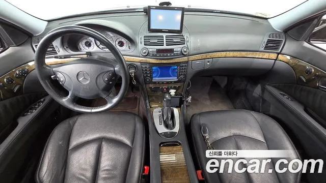 Mercedes-Benz E-класс — интерьер