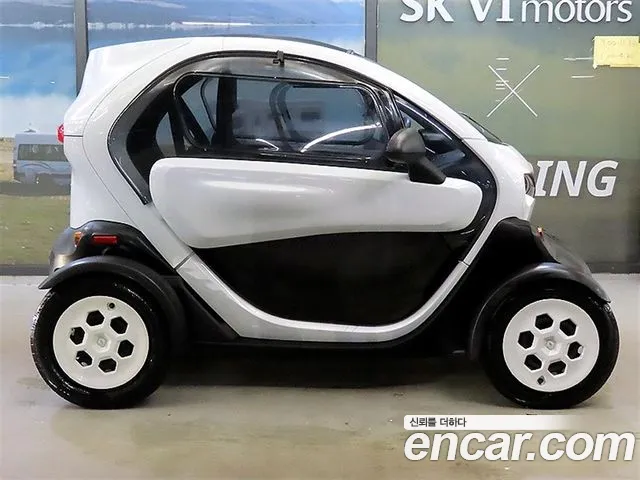 Renault Korea Twizy — интерьер