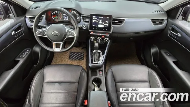 Renault Korea XM3 — интерьер