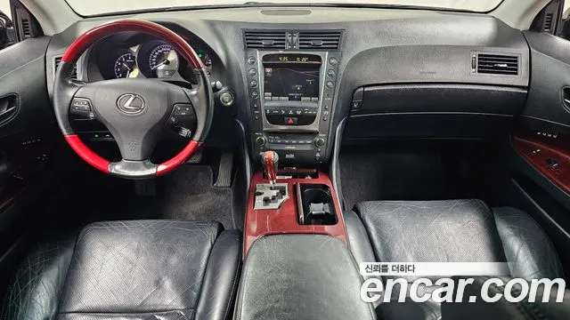 Lexus GS — интерьер
