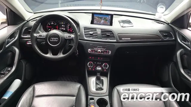 Audi Q3 — интерьер