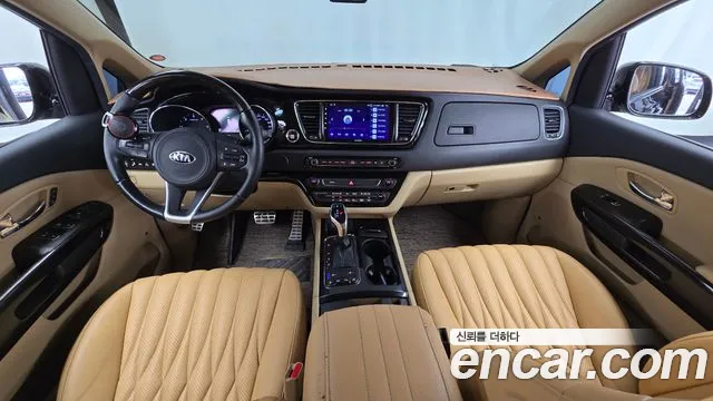 Kia Carnival — интерьер