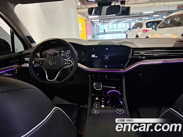 Volkswagen Touareg — интерьер
